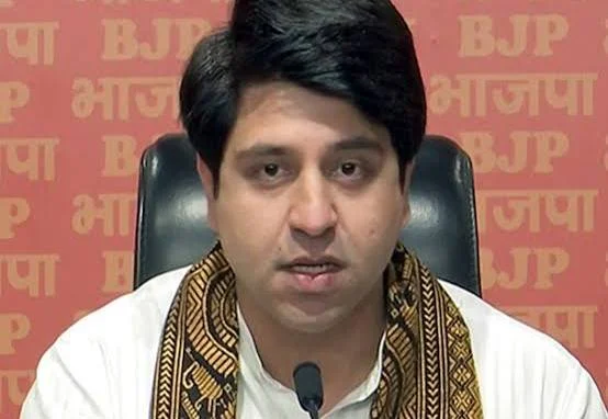 Shehzad Poonawalla